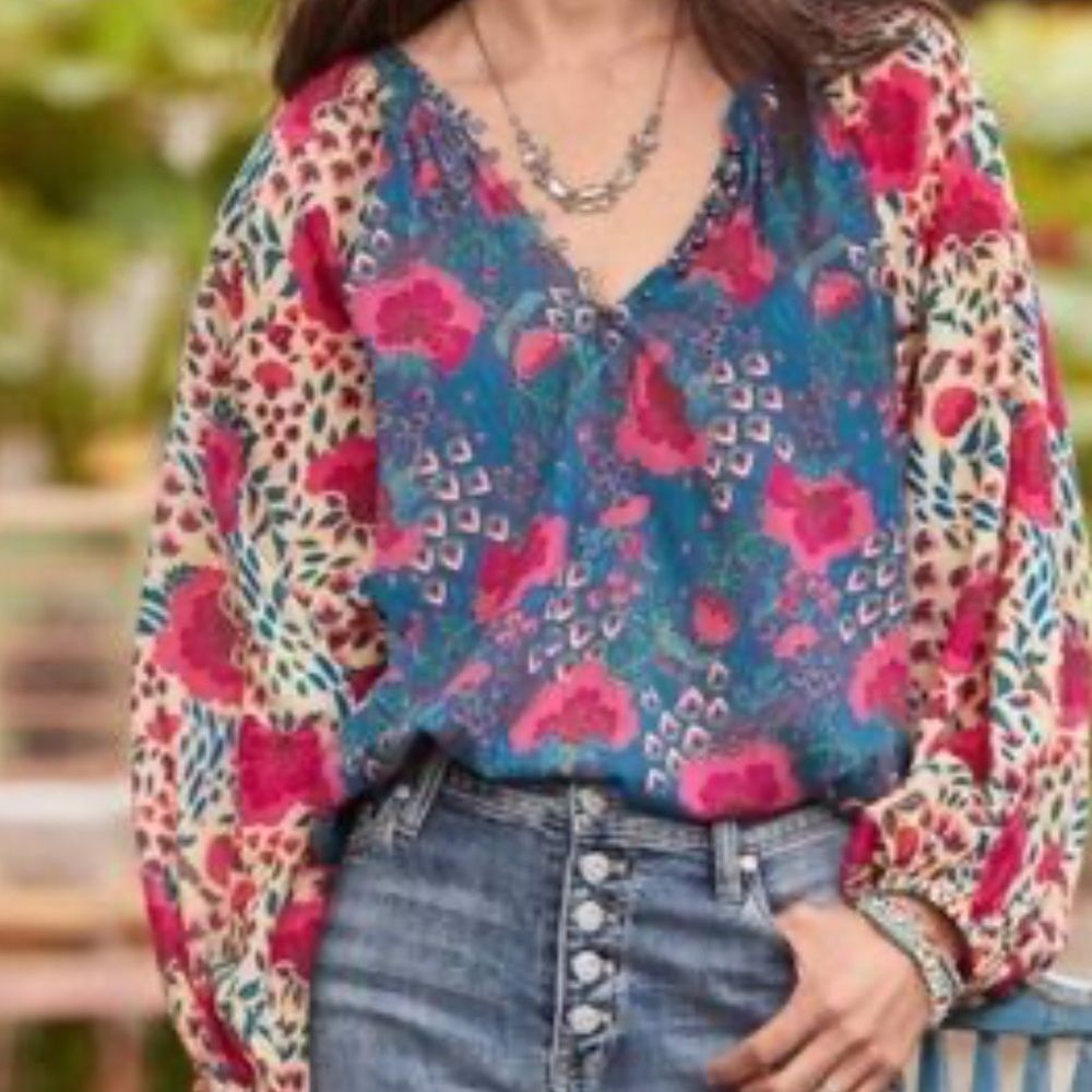 Floral V-Neck Blouse - Multicolor